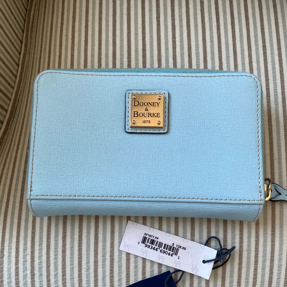 Dooney & Bourke Large Leather Zip Around Wallet